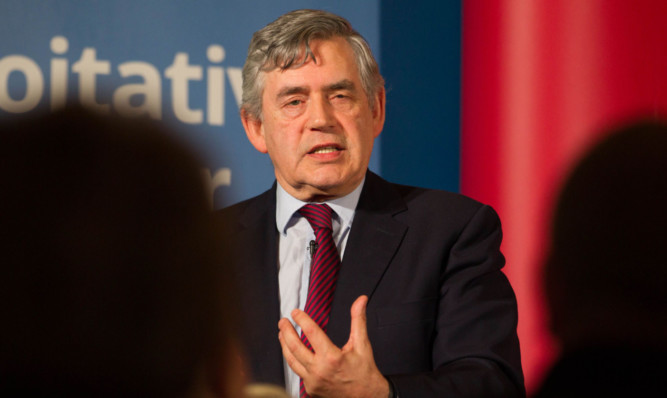 Gordon Brown is to receive an honorary degree.