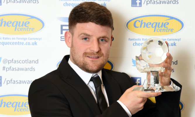 Arbroath's Bobby Linn was named the PFA Scotland League Two Player of the Year on Sunday night.