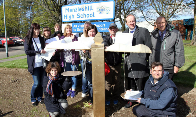 Thousands of people have backed the local campaign to save Menzieshill High School.