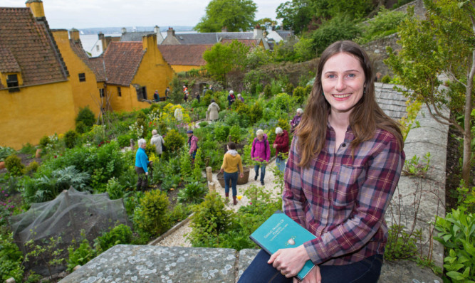 Herbalist Claire MacKay worked with author Diana Gabaldon in the Culross Palace garden featured in the hit series Outlander.