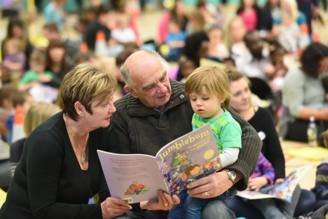 Hundreds of children and their parents gathered for what they hope was the worlds biggest story time. It is thought the Fife Big Read may just have fallen short of the Guinness World Record of 427 parents reading to their children simultaneously, but it did help Fife Council promote the benefits of storytelling in the early years.