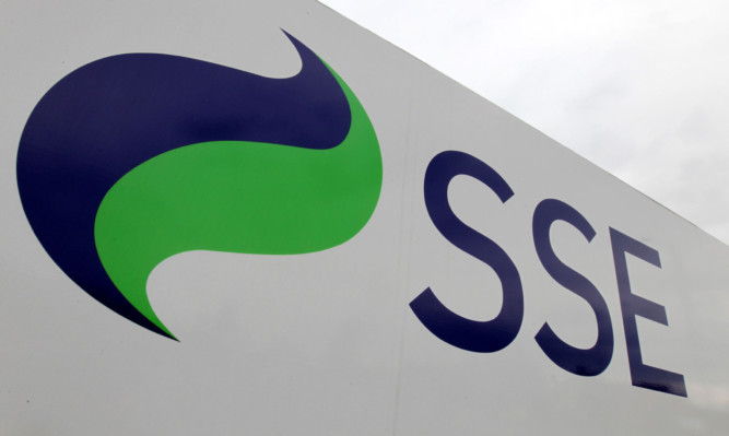 Retail profits for Perth-based SSE increased by almost 40%, while overall profits rose 0.9%.