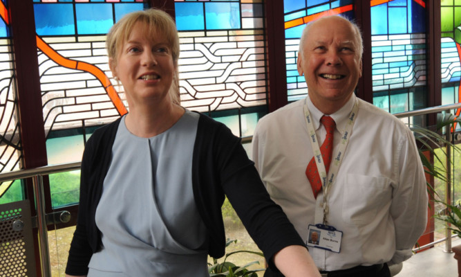 Shona Robison and NHS Fife chairman Alan Burns at Queen Margaret Hospital.