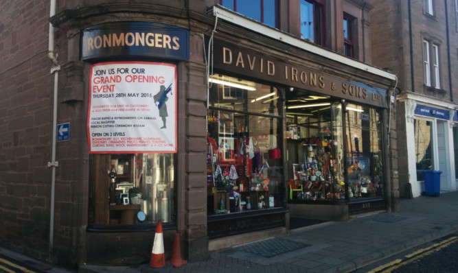 David Irons & Sons in Forfar has been taken over by Nickel and Dime.