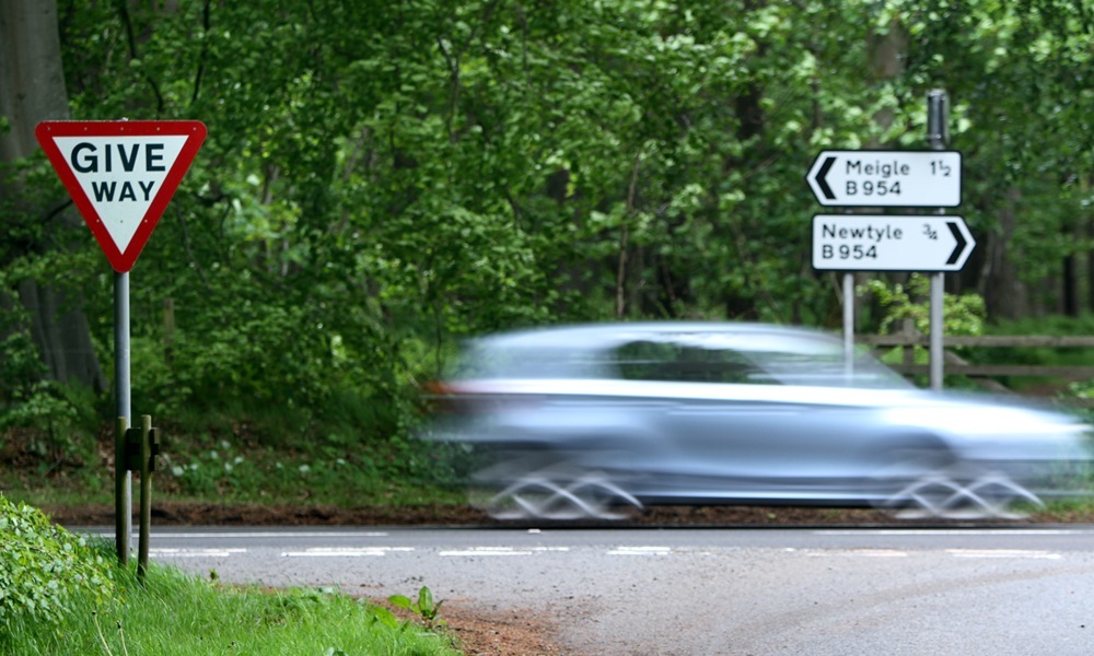 Kris Miller, Courier, 01/06/15. Picture today on the B954 Newtyle to Meigle road (at the Newbigging junction) where someone tied a piece of rope across the roadway. Police are investigating after a car struck the obstacle which could have caused a serious incident.