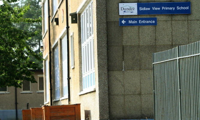 The incident happened at the gates of Sidlaw View Primary School in Dundee.