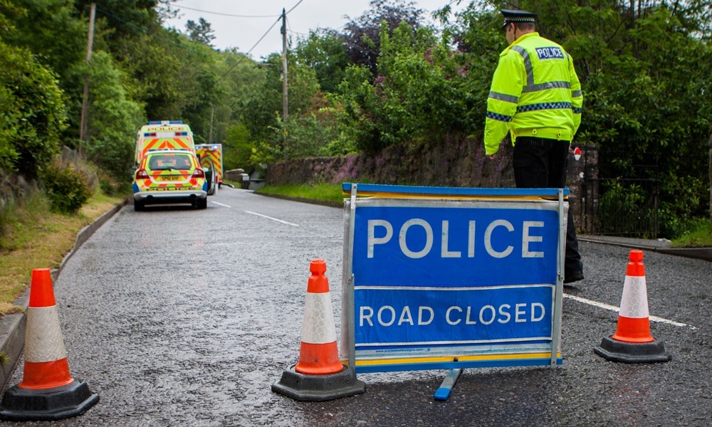 Steve MacDougall, Courier, A923 at Dunkeld (near Golf Course). Road closed due to serious road traffic accident. Pictured, Police at the scene.