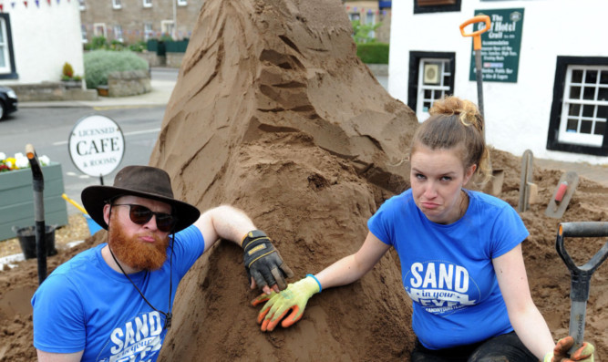 Jamie Wardley and Claire Jamieson are working to rebuild after their artwork in Crail fell apart.