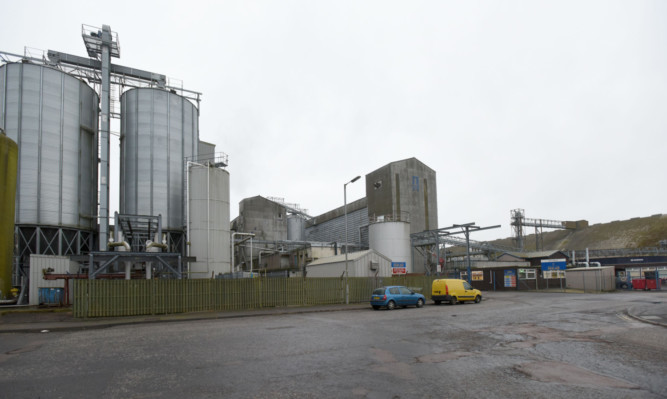 Bairds Malt has submitted plans to install a 77m wind turbine at its premises on the Elliot Industrial Estate, Arbroath.
