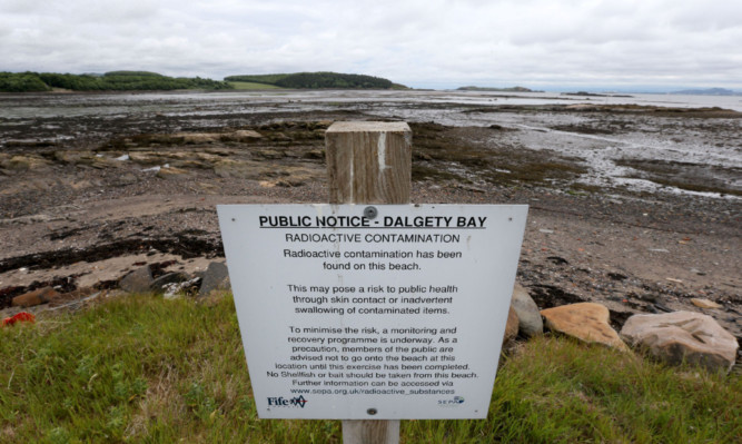 A warning sign at Dalgety Bay.