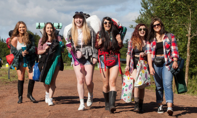 Rebecca Grogan, Monica Jamieson, Suzanne Doherty, Sarah Buchan, Roisin Callaghan and Isla Williamson from Falkirk arrive early at T in the Park.