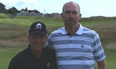 Ron Walker with Gary Player.