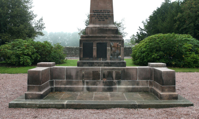 The plaque was taken from the war memorial in Milnathort.