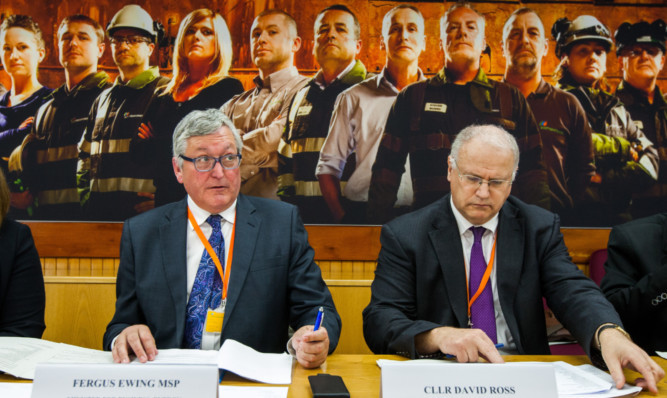 Energy Minister Fergus Ewing, left, and Fife Council leader David Ross.