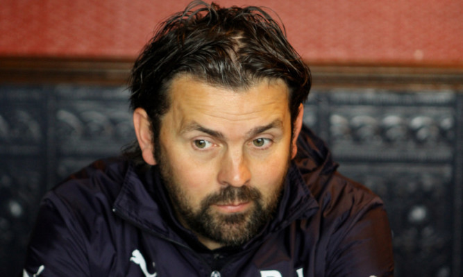 COURIER, DOUGIE NICOLSON, 03/09/15, SPORT.
FOR FILES.
Dundee FC Manager Paul Hartley at Dens Park today, Thursday 3rd September 2015.