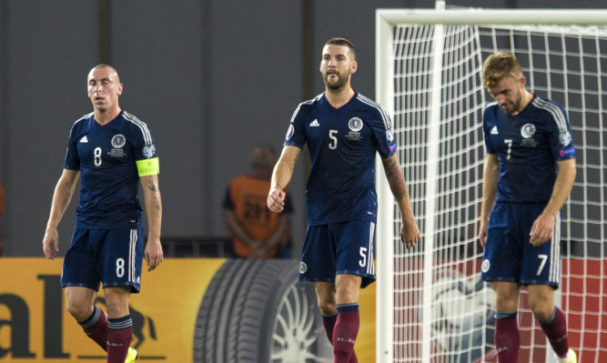 Scott Brown (left) says the Scots can bounce back from their setback in Georgia.