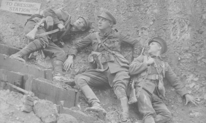 A still from The Guns of Loos.