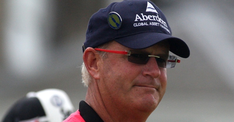 Steve MacDougall, Courier, Old Course, St Andrews. Coverage of British Golf Open 2010. Scenes from the day. Pictured, Sandy Lyle.