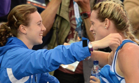 Laura Muir and Eilidh Child celebrate Child's Commonwealth Games medal.