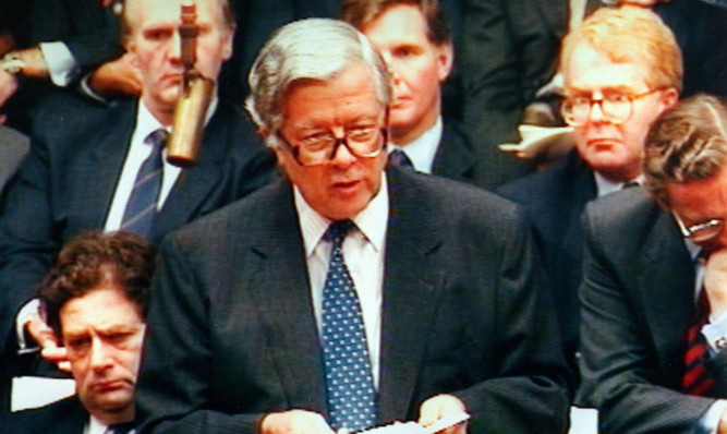 Sir Geoffrey Howe died aged 88 after a suspected heart attack, his family has announced.
