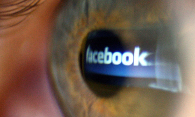 File photo dated 8/3/2009 of the logo of social networking website Facebook seen reflected in a person's eye. ... Facebook profits ... 29-01-2015 ... London ... UK ... Photo credit should read: Dominic Lipinski/PA Wire. Unique Reference No. 22084945 ... Issue date: Thursday January 29, 2015. The social networking giant said its advertising revenue grew by 53% to 3.6 billion US dollars in the final quarter compared to a year ago, as increasing numbers use the company to stay in touch with friends and family. See PA story CITY Facebook. Photo credit should read: Dominic Lipinski/PA Wire