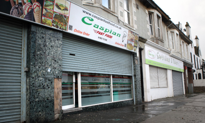 The incident happened outside the Caspian Fast Food on Wellesley Road in Methil.