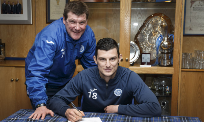 Graham Cummins with manager Tommy Wright.