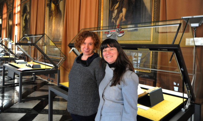 Dr Laura Moretti (right) is a senior lecturer in art history.