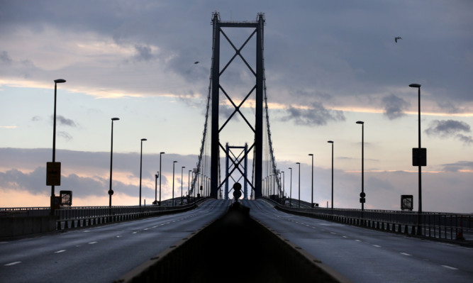 Fife Council is to review its contingency plans following the bridge closure last month.