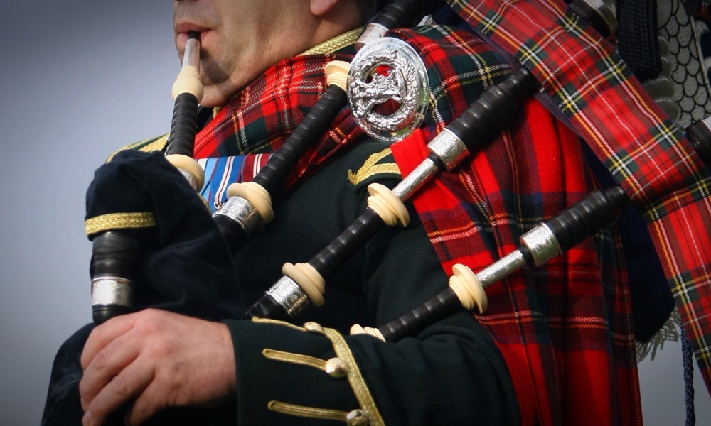 Kris Miller, Courier, 11/11/15. Picture today on the North Inch, Perth at 51st Highland Memorial for wreath laying ceremony on Remeberance Day/Armistace Day. Pic shows Pipe Major Darren Walker.