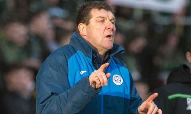 St Johnstone manager Tommy Wright has brought Josu to Perth for a trial.