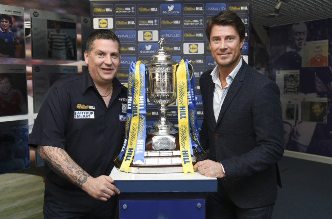 Gary Anderson joins Brian Laudrup as they conducted the William Hill Scottish Cup Draw 5th Round Draw.