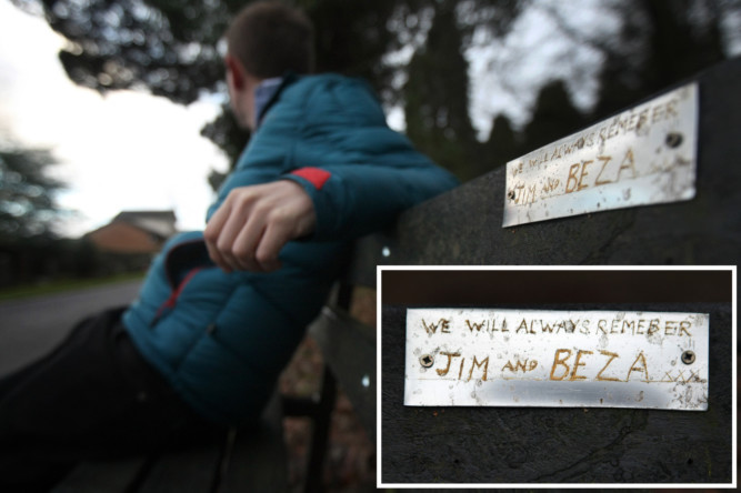 A crude memorial (inset) has replaced the one dedicated to Robs brother in Balgay Cemetery.