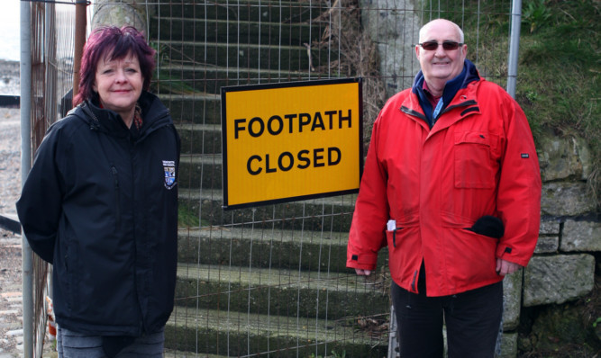 Councillors Kay Carrington and Lawrence Brown at the steps.