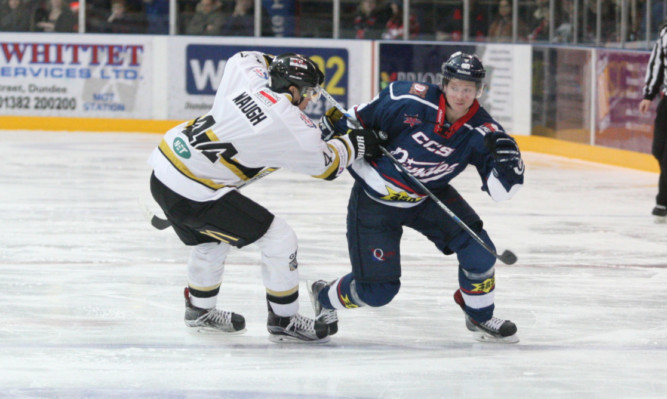 Mikael Lidhammar battles with the Panthers Geoff Waugh.