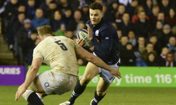 Duncan Taylor replaces the injured Matt Scott in Scotland's team for Cardiff.