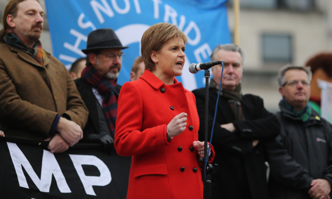 Nicola Sturgeon speaking to anti-Trident crowds in Trafalgar Square.