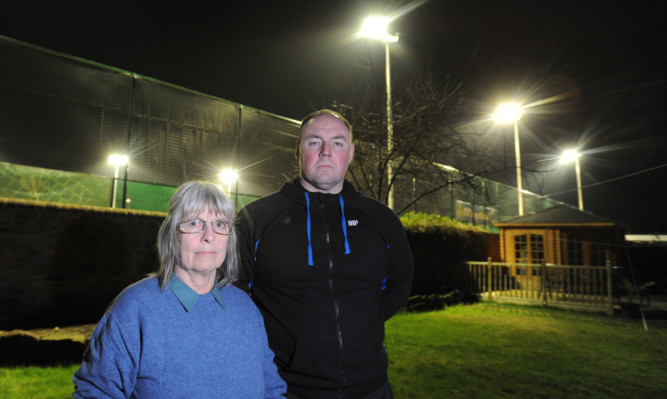 Local residents Maura King and Garry Smith are angry at the lighting.