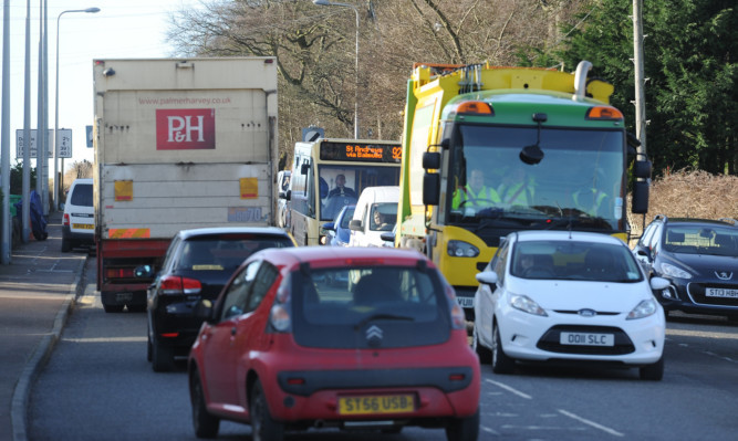 Guardbridge roadworks caused long queues