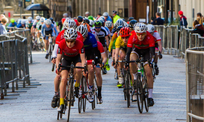 Action from last years boys race on Perth High Street.