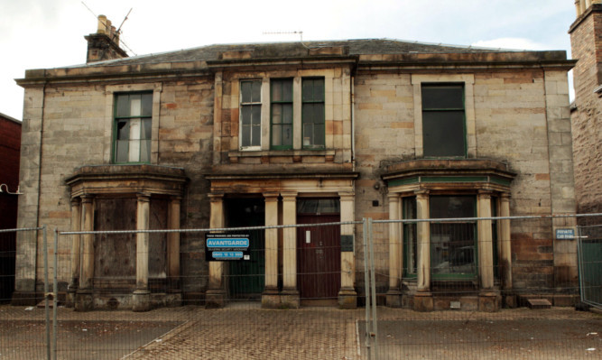 The neglected John Buchan House on the Glasgow Road.
