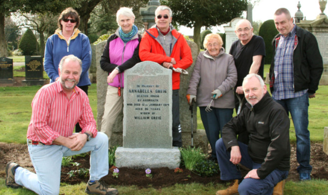 A fitting tribute to Annabella Greig in Arbroaths Western Cemetery, where her grave has been restored and decorated by members of the towns community.