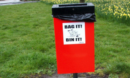 Residents are being urged to help the council tackle dog fouling.