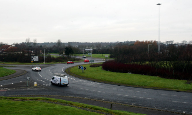 Improvements will be made to the Bankhead roundabout in Glenrothes.