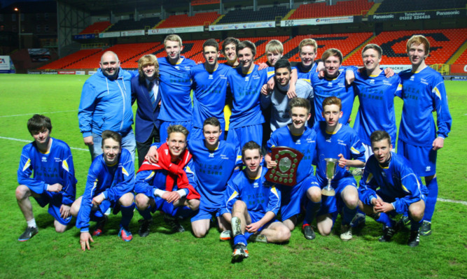 Grove Academy 2013 Senior Johnston Trophy winners with the teams coach Allan Gallazzi.