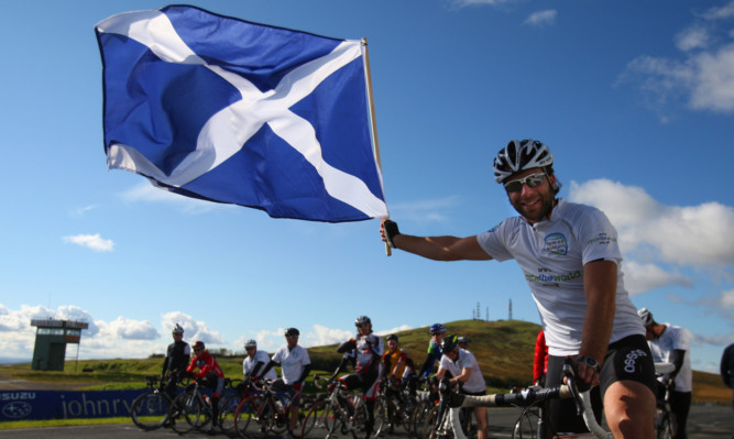 Mark Beaumont will follow the entire 230-mile route of the Highland Boundary Fault.