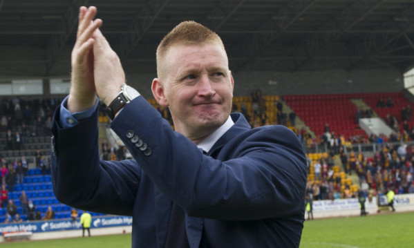19/05/13 CLYDESDALE BANK PREMIER LEAGUE
ST JOHNSTONE v MOTHERWELL (2-0)
McDIARMID PARK - PERTH
Steve Lomas, the St Johnstone manager, salutes the home supporters after securing Europa League football for next season.