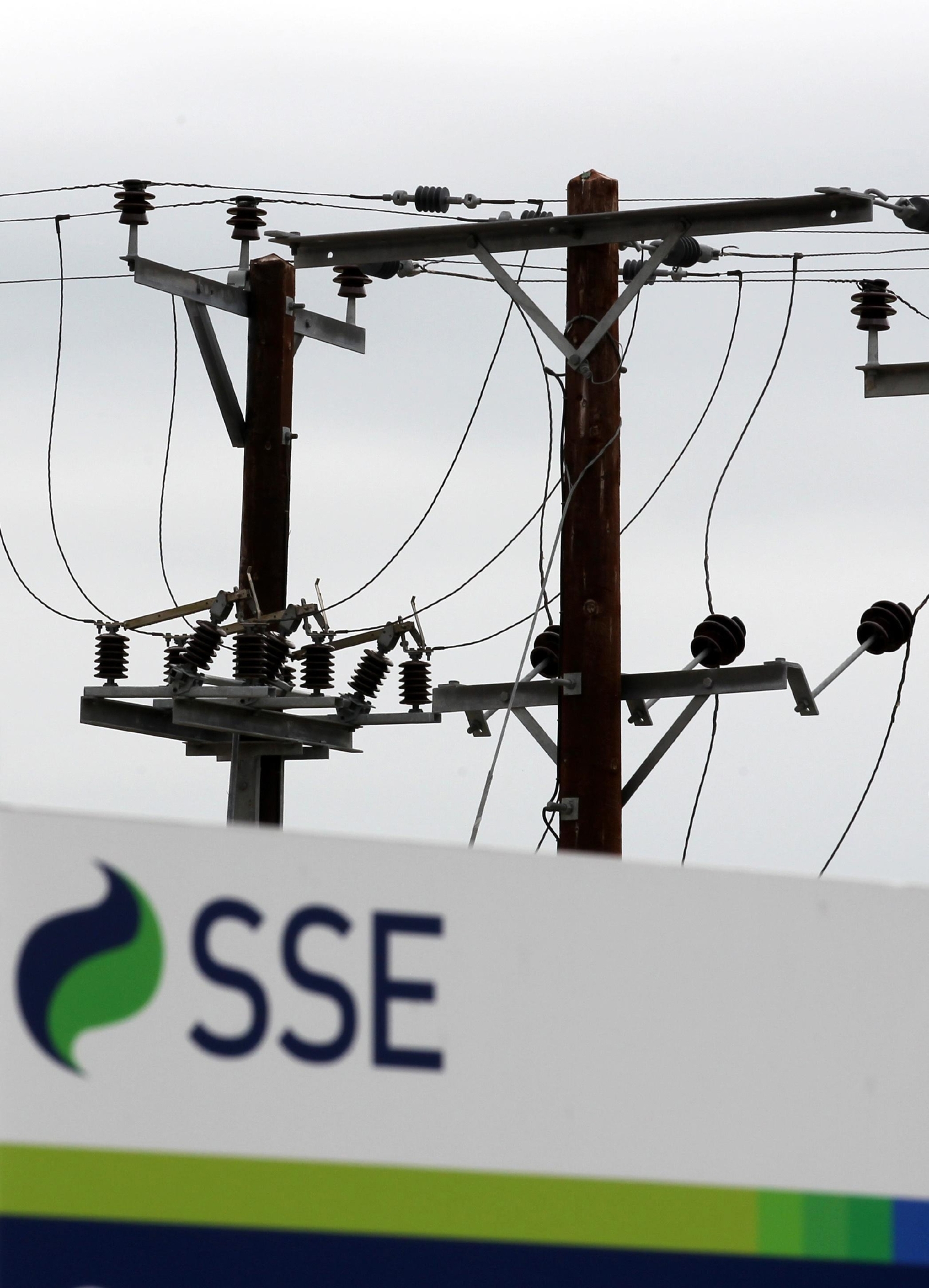 SSE engineers are working to get the power back on in Fintry.