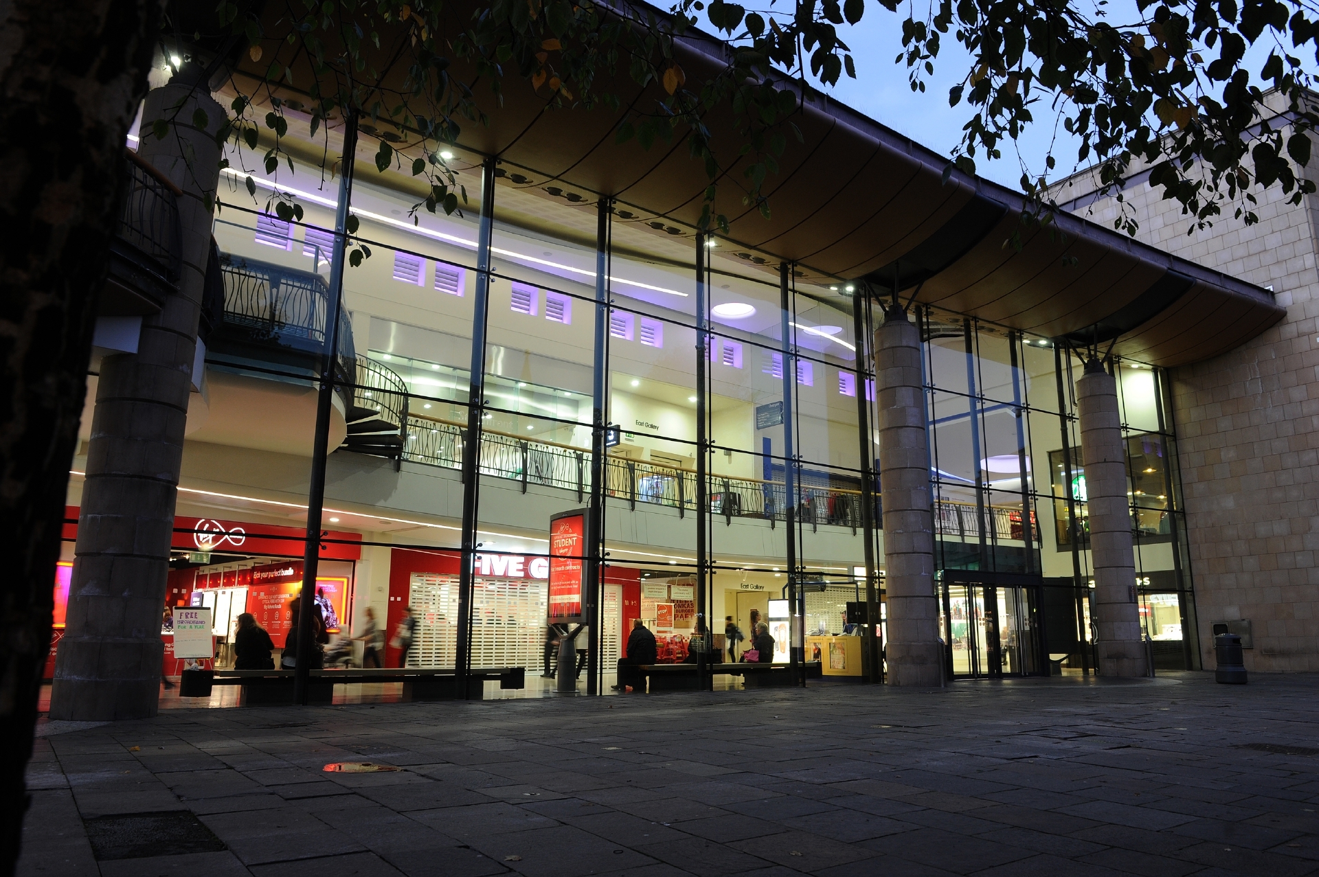 Frankie and Benny's has a restaurant in Dundee's Overgate Shopping Centre.