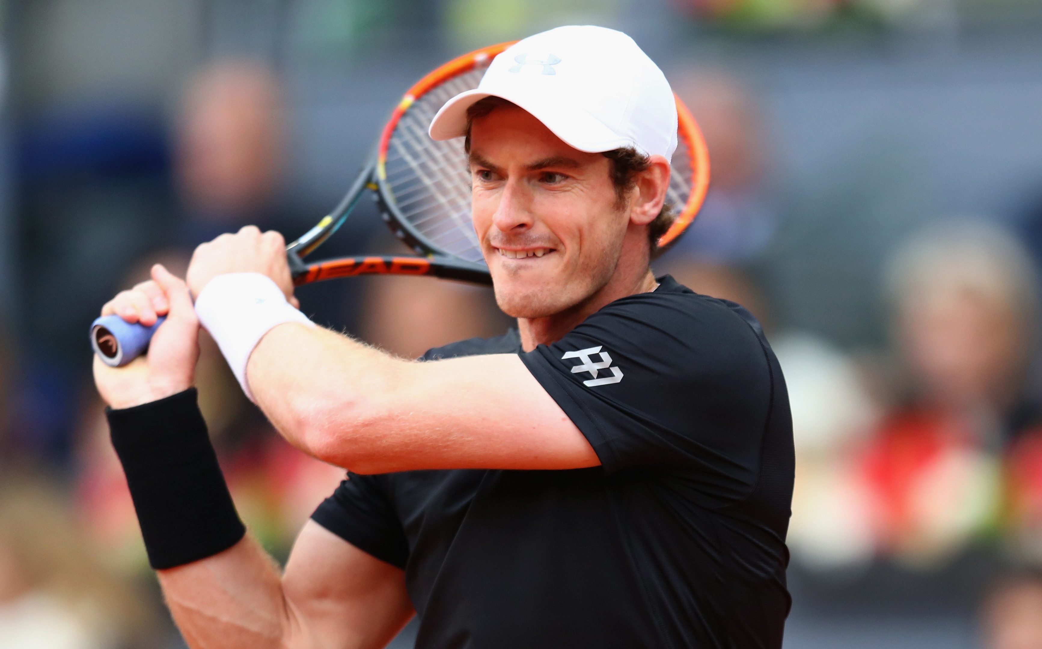 Andy Murray has split from his coach ahead of a busy summer.